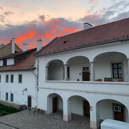 Forst-ház Apartamento Eger