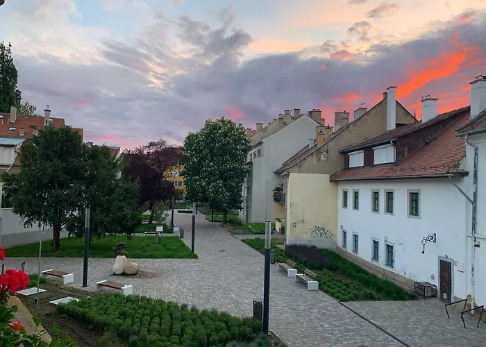 Forst-haz アパート エゲル