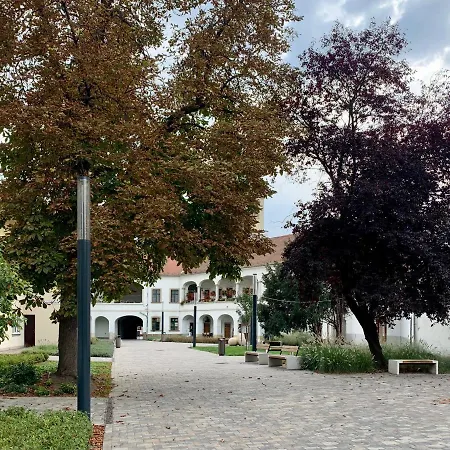 Forst-ház Apartamento Eger