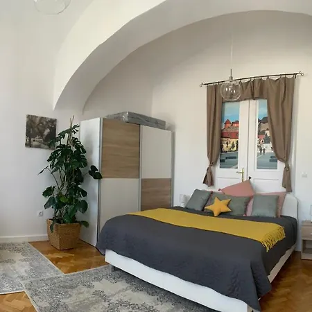 Forst-ház Apartamento Eger