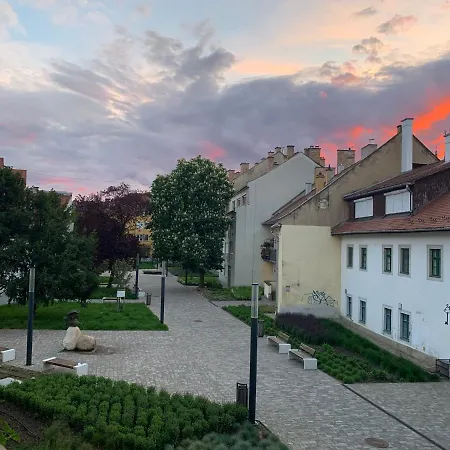 Forst-ház Apartamento Eger